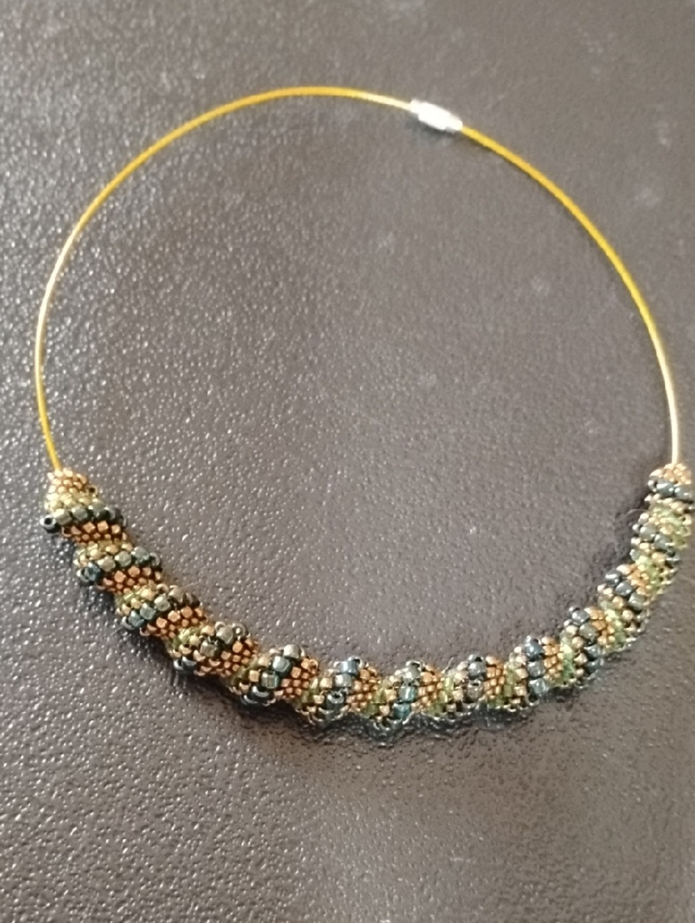 Wire Necklace With Beads